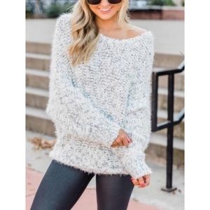 Pink Lily Gray & White Fuzzy Slouch Oversized Batwing Super Soft Sweater Small